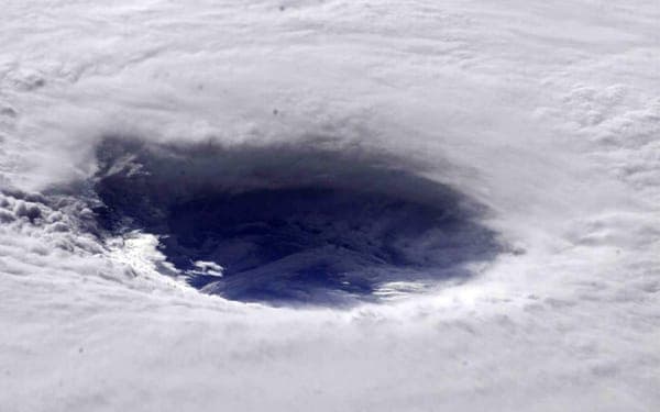 NASA — Hurricane eye photographed from the ISS, Expedition 9 (ISS009E22835)